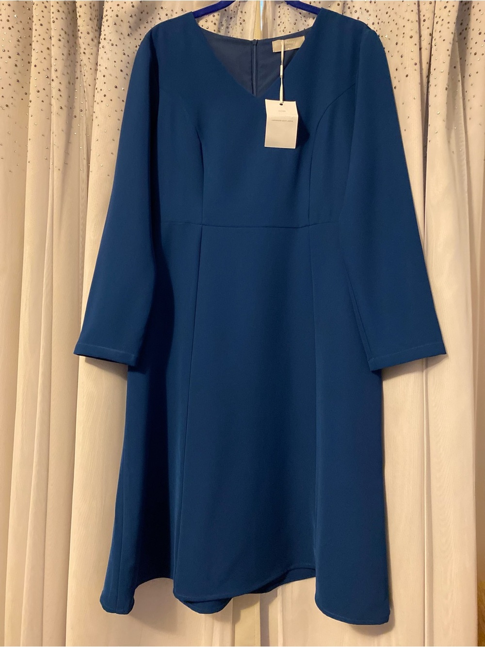 BLUE NWT A-LINE V-NECK MIDI DRESS WITH THREE -QUARTER SLEEVES